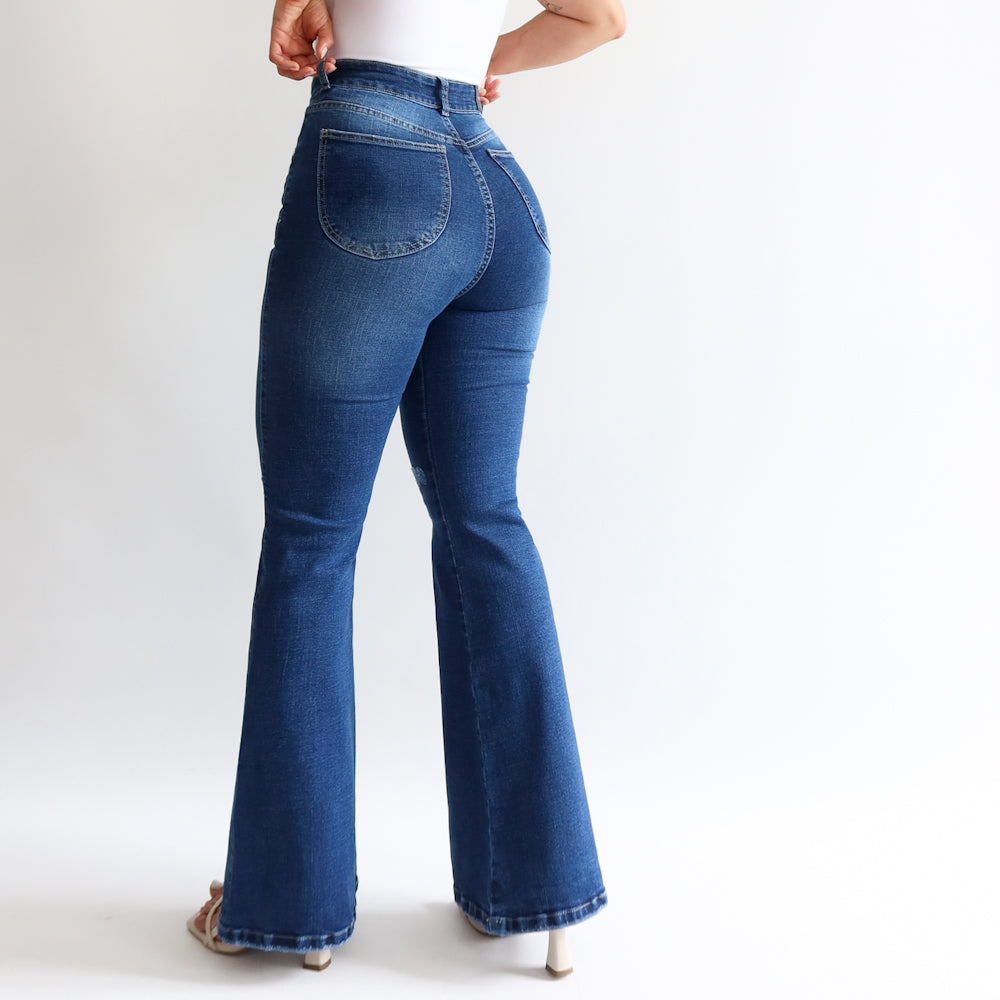 Flare jeans regular azul rasgado